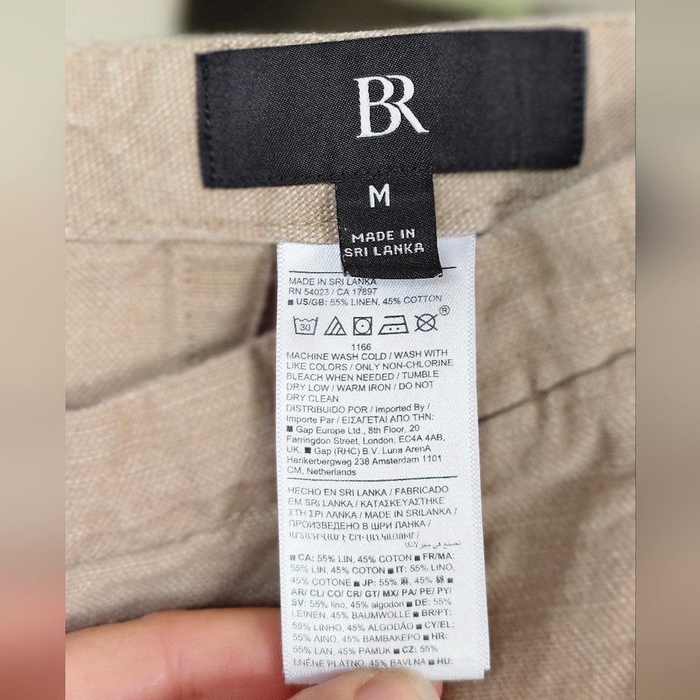 Banana Republic Men's Relaxed Linen Cotton Pull-On Beach Pant - Picture 7 of 9